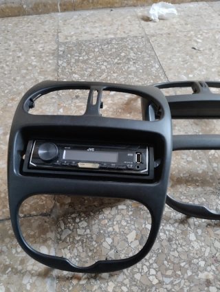 2 Paneles Frontales Peugeot 206 + Radio JVC