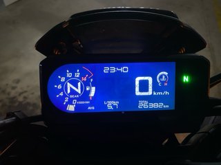 Honda CB650R Negra
