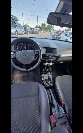 Despiece Opel Astra H 2009