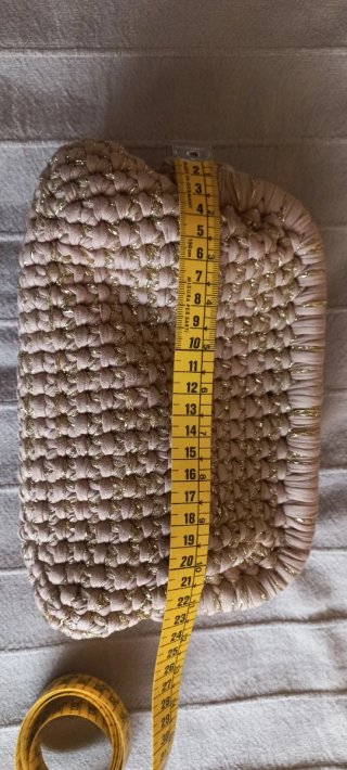 Bolso Clutch Crochet Beige y Dorado