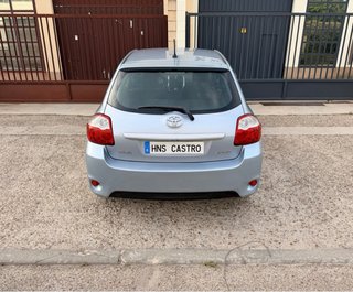 Toyota Auris 2010
