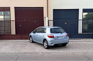 Toyota Auris 2010
