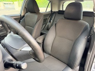 Toyota Auris 2010