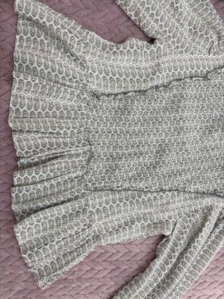 Blusa Mango Estampado Gris Blanco