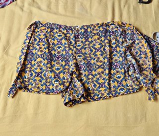 Falda-pantalón estampada con lazo