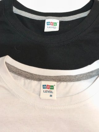 Lote 200 Camisetas Lisas Negras y Blancas Marca LE