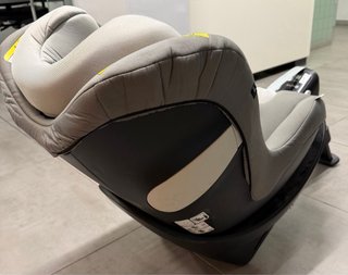 Silla de coche Sirona M2 i-Size gris