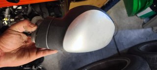 Espejo retrovisor izquierdo León 2