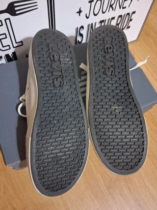 Zapatillas Levi's Blancas