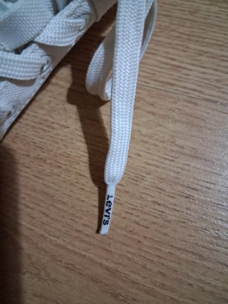 Zapatillas Levi's Blancas
