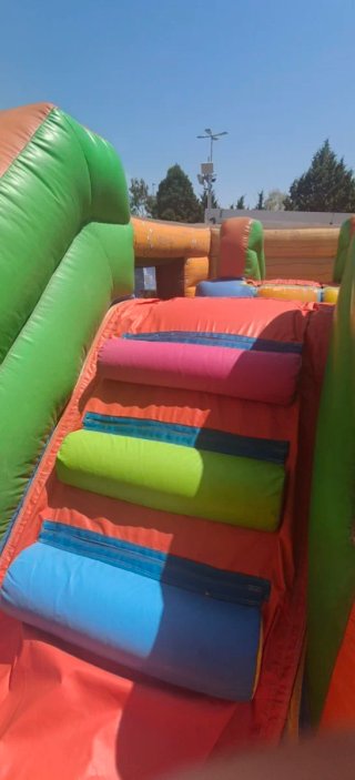 Castillo hinchable El Dorado