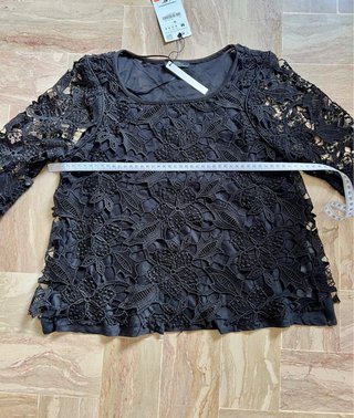 Blusa Zara pizzo nero - Taglia M