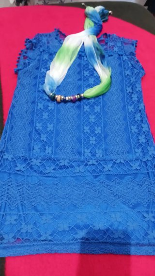 Vestido de encaje azul