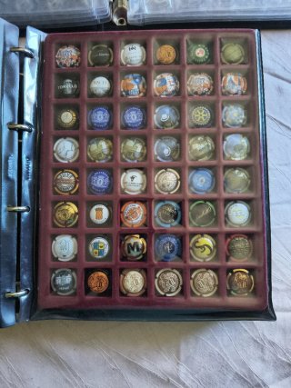 Álbum Chapas + 200 Unidades + Álbum Vacío