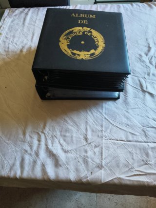 Álbum Chapas + 200 Unidades + Álbum Vacío