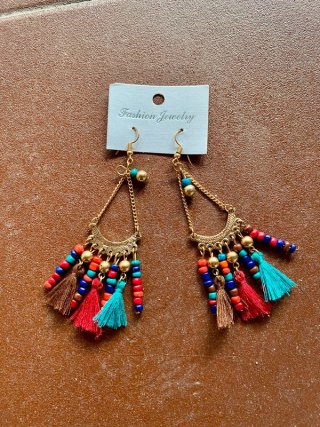 Pendientes Boho Chic Colores Borlas Dorados
