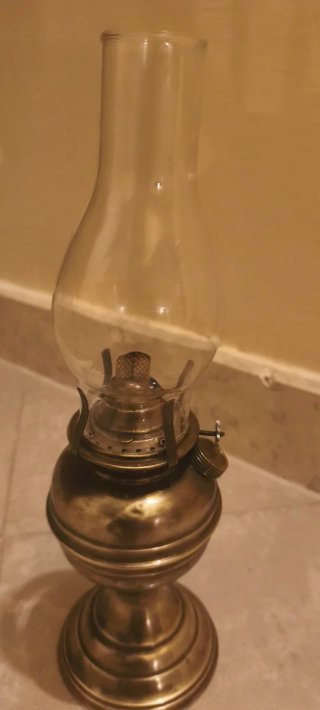 Lampada a petrolio ottone anni '60