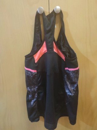 Camiseta deportiva tirantes Domyos negra