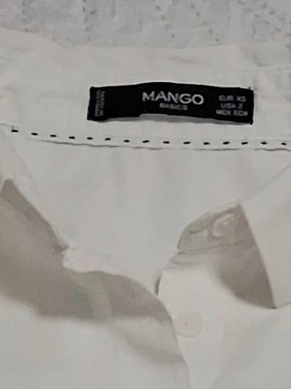 Blusa blanca elegante