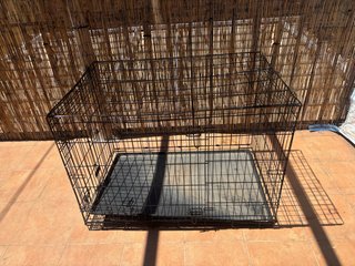 Jaula para perro negra