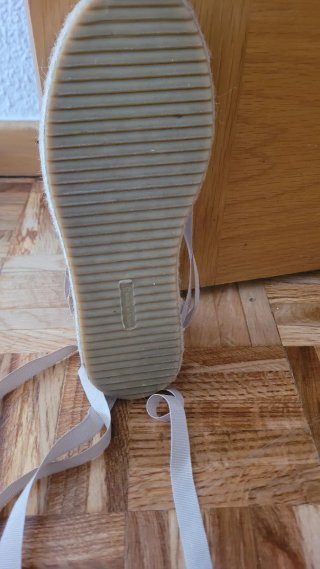 Sandalias planas esparto beige y blanco