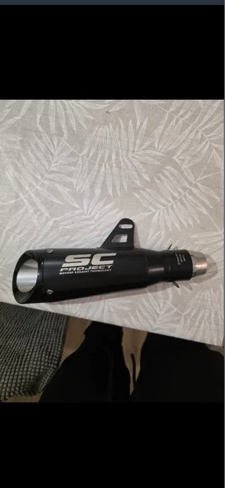 Sistema escape Kawasaki Z900 2025