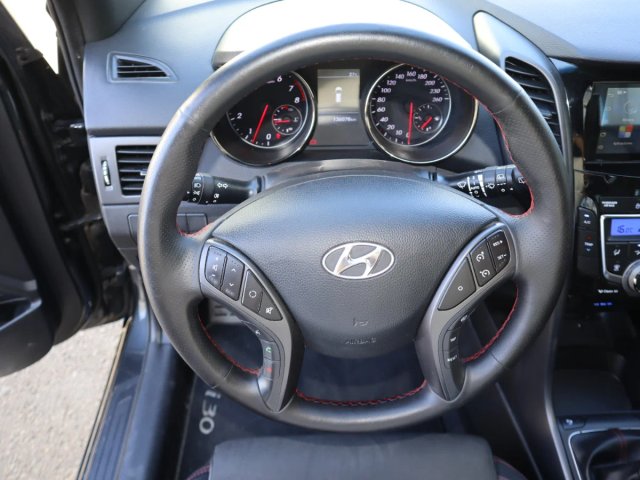 Hyundai i30 2016