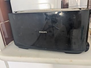 Tostadora Philips Negra
