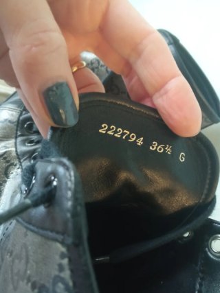 Gucci Sneakers Alte e Stivaletti Donna