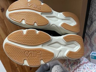 Zapatillas Fila leopardo gris y negro T39