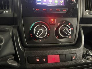 Peugeot Boxer 2.2 BlueHDi L2H2 Premium S&S  Premium S&S con Navegación