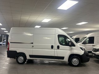 Peugeot Boxer 2.2 BlueHDi L2H2 Premium S&S  Premium S&S con Navegación