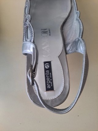 Zapatos Argenta plateados para fiesta