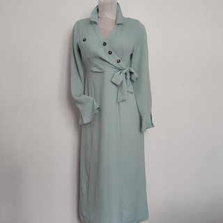 Vestido largo verde menta de ASOS. Talla M