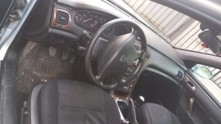 Peugeot 607 2004