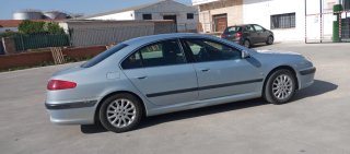Peugeot 607 2004