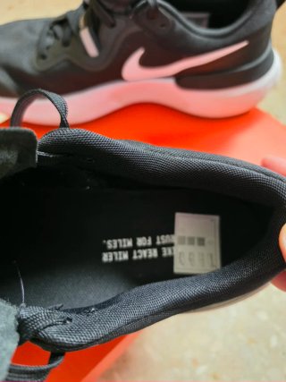 Tenis Nike Miler React Negro Blanco