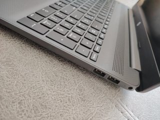 Ordenador Portátil HP 255 G9 Ryzen 5 15.6".