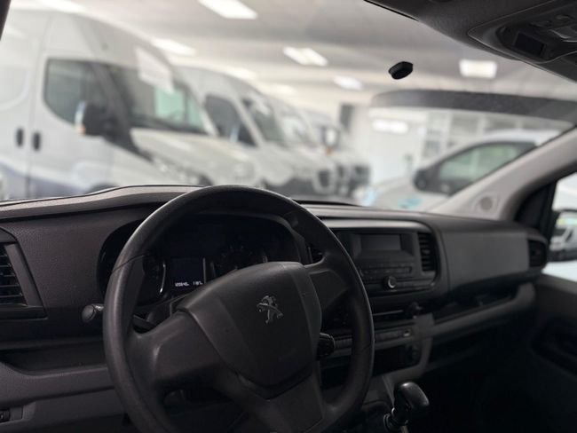 Peugeot Expert 2023, foto 19