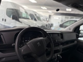 Peugeot Expert PRO larga XL 1.5 BLUEHDI 100 LONG