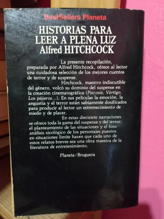 Libro "Historias para leer a plena luz"