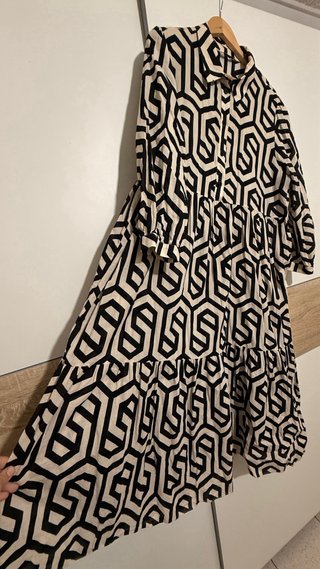 Vestido Zara largo estampado geométrico