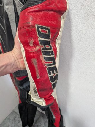 Mono  dos piezas, Dainese Cuero Rojo/Blanco/Negro