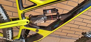 YT Capra CF