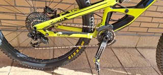 YT Capra CF