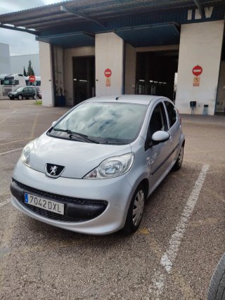 Peugeot 107 2006
