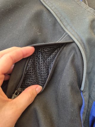 Chaqueta Moto Negra y Azul