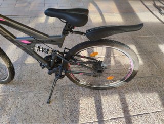 Bicicleta Licorne Montaña Negra y Rosa