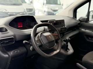 Peugeot Partner Pro Standard 600kg BlueHDi 73kW