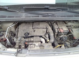 Peugeot Partner Pro Standard 600kg BlueHDi 73kW
